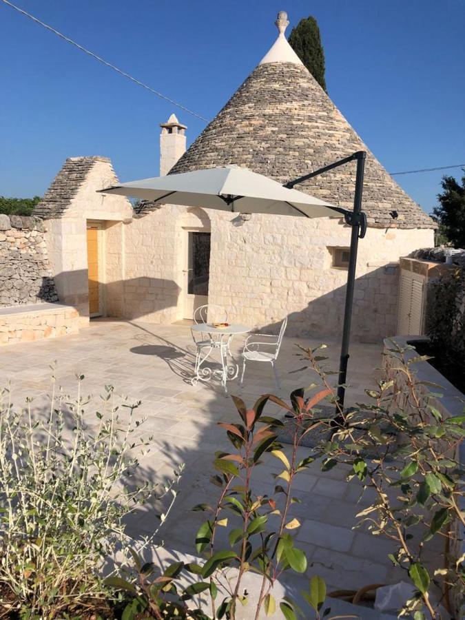הוילה לוקורוטונדו Trulli Le 2 Nicchie מראה חיצוני תמונה