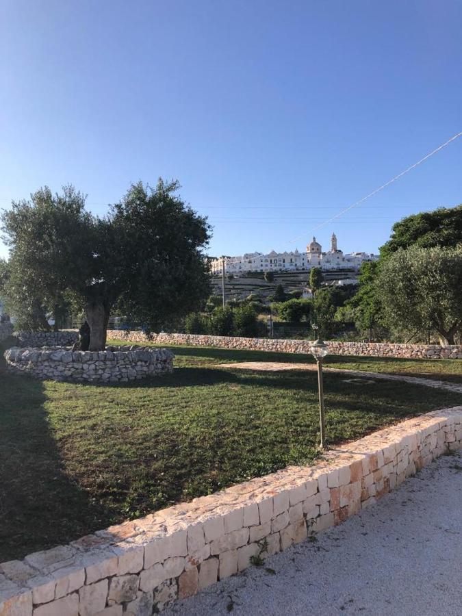 הוילה לוקורוטונדו Trulli Le 2 Nicchie מראה חיצוני תמונה